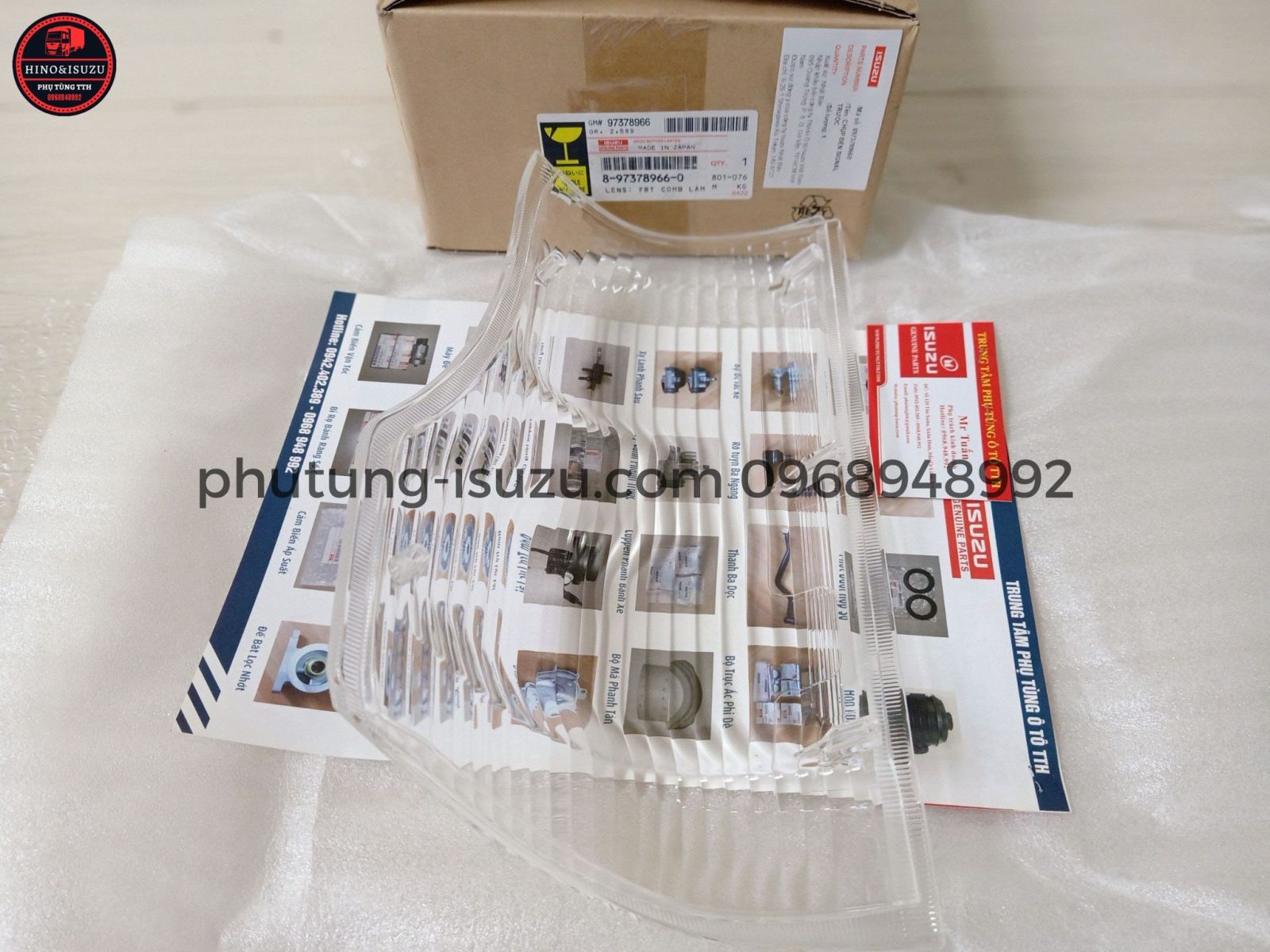 Chụp đèn trước isuzu QKR chính hãng