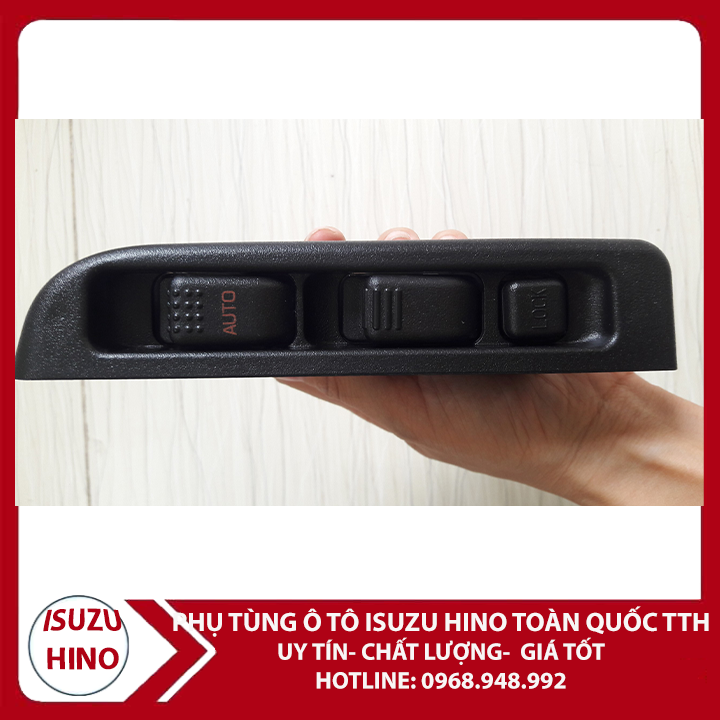 Công tắc lên xuống kính kép ( đôi) QKR, NHR, NQ71