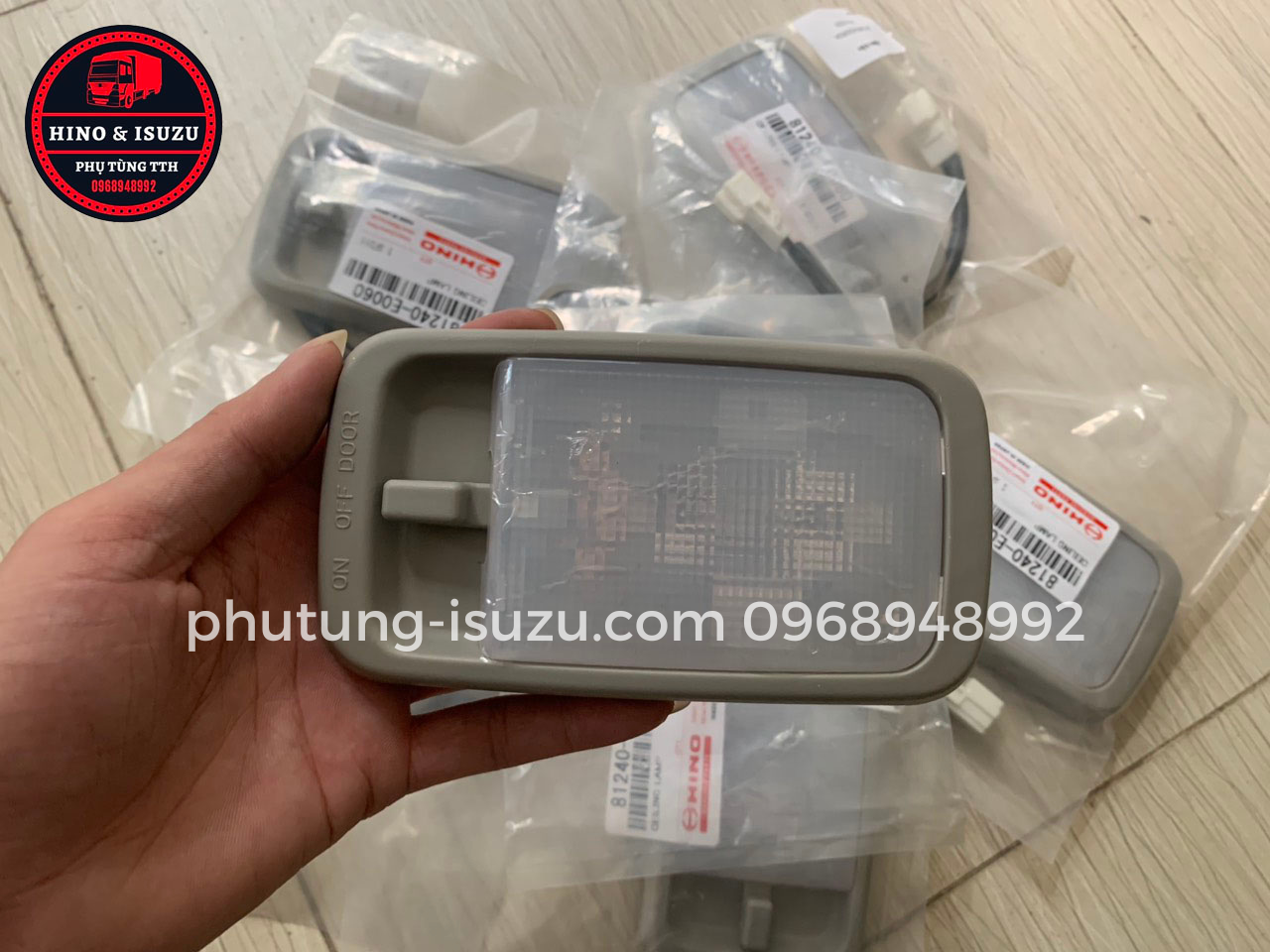 đèn trần hino 500 